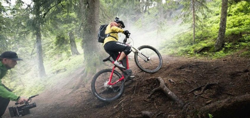 Anzeige – Mountainbiken mit eBike? Uphill Flow epowered by Bosch