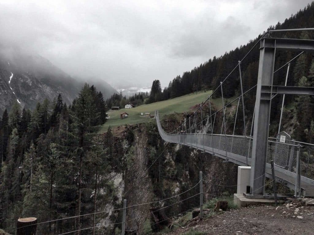 Die Hängebrücke bei Holzgau