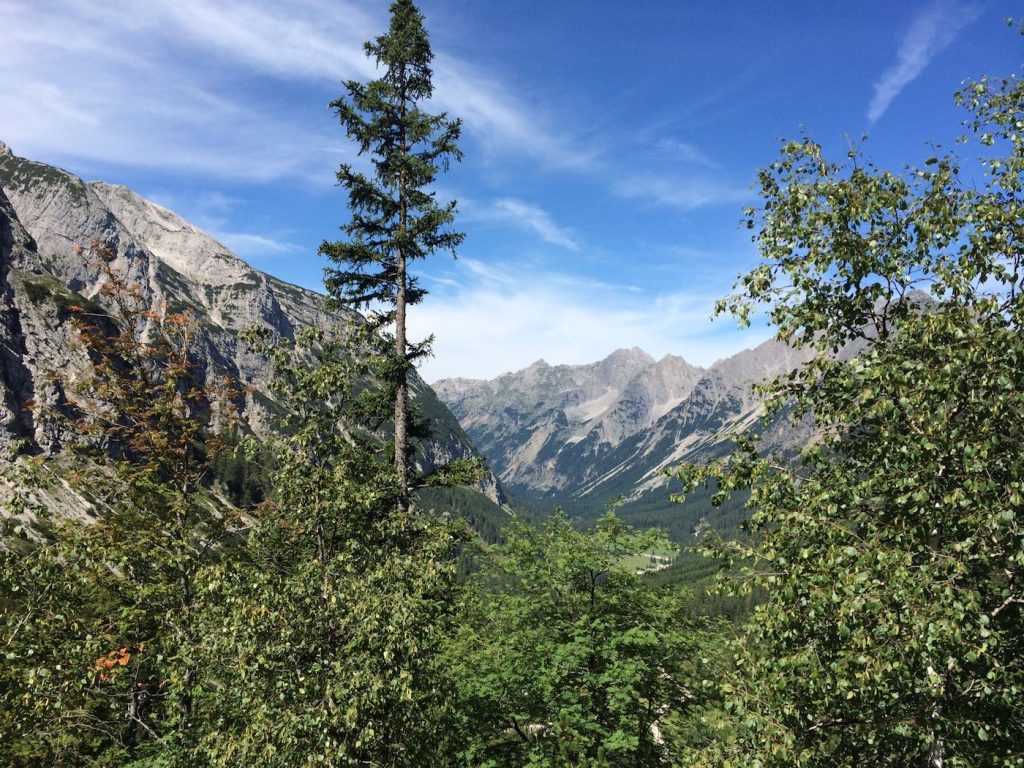 Natur pur auf der Karwendel-Runde mit dem Mountainbike