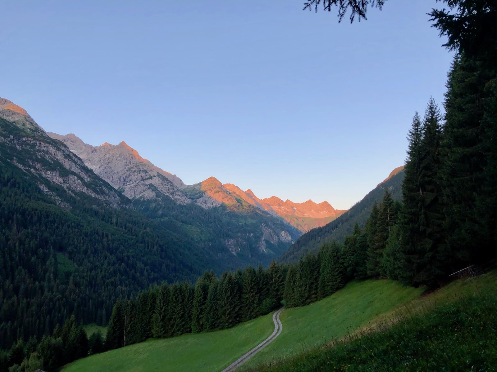 Blick ins Jochbachtal