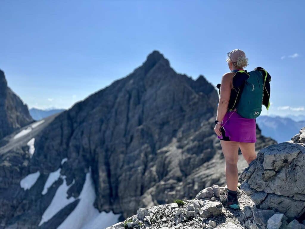 Unterhalb der Gliegerkarspitze mit Blick zur Bretterspitze