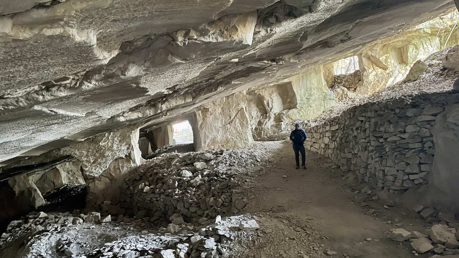 Die Oolith-Höhlen oberhalb San Martino