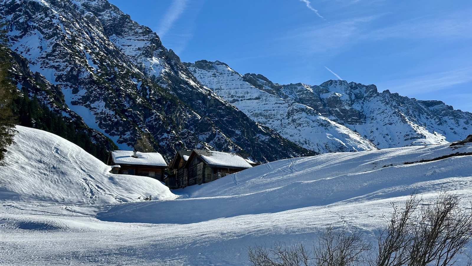 Bei Pfafflar - Blick Richtung Imster Muttekopf und Rotkopf